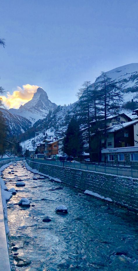 Zermatt Switzerland Fantasy Night, Honeymoon Inspiration, Zermatt Switzerland, Zermatt, Romantic Travel, Beautiful Places To Visit, Most Beautiful Places, Vacation Spots, Beautiful World