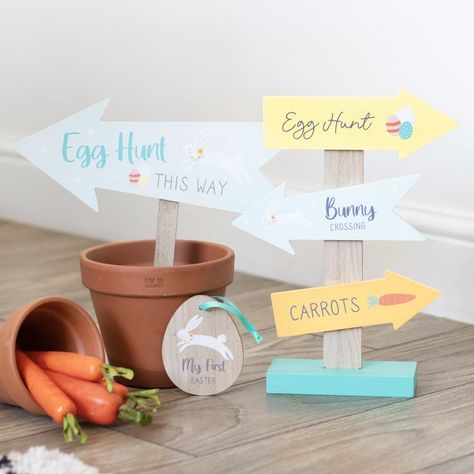 *Trade Only. Ensure everyone knows where the egg hunt is by simply placing these adorable signs stake in flowerbeds, plant pots or next to pathways to direct participants to the festivities. Designed by Something Different Wholesale and part of the Hoppy Easter range of seasonal gifts and home decor. Egg Hunt Sign, My First Easter, Aromatherapy Gifts, Directional Signs, The Easter Bunny, Presents For Him, Hoppy Easter, Easter Celebration, Christmas Snow