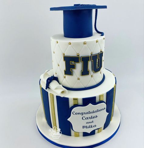 Navy Blue And Gold Graduation Cake, Blue And Gold Graduation Cake, Blue And Gold Graduation, Cake 2023, Graduation Cake Designs, Cake Orange, Grad Cake, Dorm Room Designs, Navy Blue And Gold