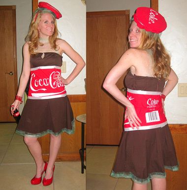 I painted everything, including a bar code, on the red fabric to look just like a bottle of Coke, then pinned it to a plain brown dress. The green mesh fabric is supposed to look like the classic green Coke bottle. I made the cap/hat out of plastic plates and wire, covered in fabric. Reunion Party Ideas, Coca Cola Dress, Bottle Costume, Green Coke, Bottle Of Coke, Clever Costumes, Reunion Party, Costume Inspirations, Halloween Pumpkin Carving Stencils