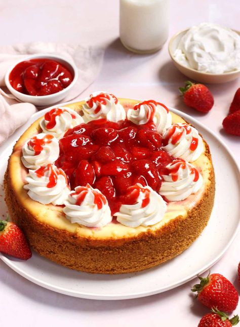 Strawberries and Cream Cheesecake - Scientifically Sweet Strawberry Cheesecake Decoration, Strawberries And Cream Cheesecake Cake, Cheesecake Designs, Strawberries And Cream Cheesecake, Bakery Photoshoot, Cheesecake Birthday, Scientifically Sweet, Cheesecake Decoration, Cheesecake Strawberry