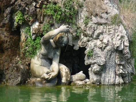 Boboli Gardens- Buontalenti Grotto Florence, Italy Garden Reference, Boboli Gardens, Floating Garden, Fantasy Places, Arte Inspo, Florence Italy, Nature Aesthetic, Pretty Places, Fantasy Landscape