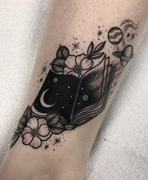 Dark Disney Tattoo, Witchcraft Tattoos, Pagan Tattoo, Vampire Tattoo, Wiccan Tattoos, Bat Tattoo, Witch Tattoo, Magic Tattoo, Muster Tattoos