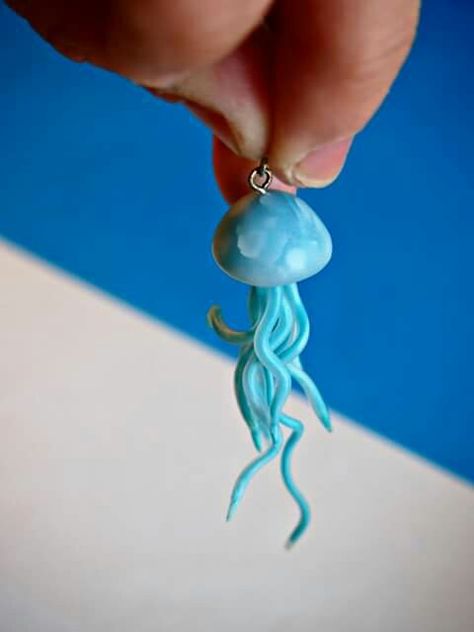 #Polymerclay #jellyfish with #traslucent lightblue Clay Animal Necklace, Jellyfish Clay Earrings, Air Dry Clay Jellyfish, Ocean Polymer Clay, Polymer Clay Jellyfish, Clay Sea Animals, Clay Jellyfish, Holiday Homework, Clay Crafts Air Dry