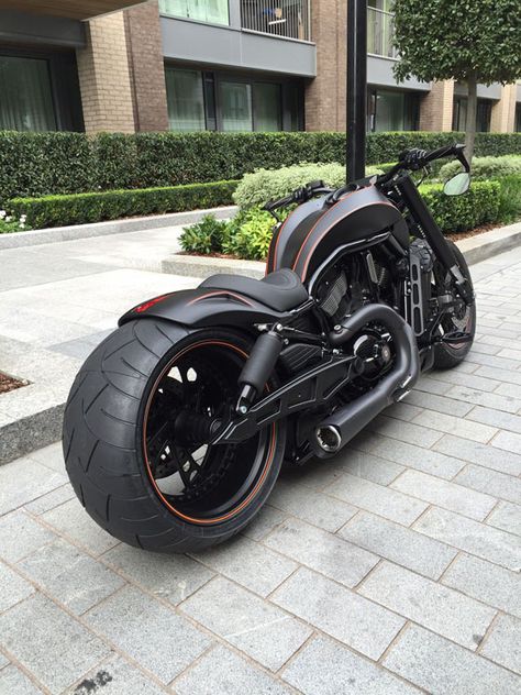 Bicker Design, Vrod Custom, Harley Davidson Bobber, Motocykle Harley Davidson, Harley Davidson Night Rod, Harley Davidson Crafts, Harley Davidson Merchandise, Мотоциклы Harley Davidson, Harley Davidson Pictures