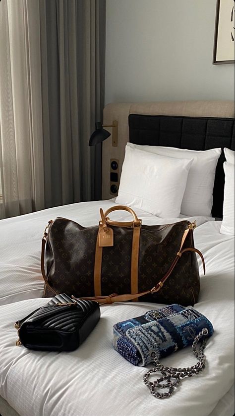 Best Travel Bags, Luxury Lifestyle Dreams, Louis Vuitton Keepall, Classy Aesthetic, Weekend Bag, Material Girls, Luxury Life, Birkin Bag, Dream Life