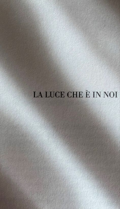 Italian Phrases Tattoos, Italian Sayings Tattoos, Italian Quotes Wallpaper, Italian Quotes Aesthetic, Italian Words Aesthetic, Italian Words Tattoo, Pretty Italian Words, Italian Quote Tattoos, Motivational Captions