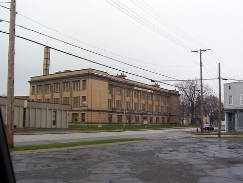 ashtabula harbor high school ashtabula oh | Ashtabula Harbor HS 2 Ashtabula Ohio, Ashtabula County, Art Muse, Ohio History, Great River, Northwest Territories, Muse Art, Abandoned Places, Muse