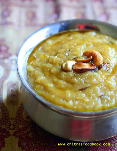 Sakkarai Pongal Recipe, Sweet Pongal Recipe, Jaggery Recipes, Pongal Recipe, Sweet Pongal, Weight Gain Supplements, Indian Breakfast Recipes, Roasted Cashews, Indian Dessert