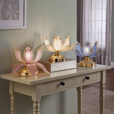 Living Room Lamp Ideas, Aesthetic Lamps, Holiday Food Gifts, The Lotus Flower, Girly Apartment Decor, Future Apartment Decor, Flower Lamp, Cute Bedroom Decor, Touch Lamp