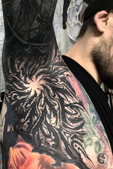 Armpit tattoos for men done by tattoo artist Felix Seele | Wormhole Tattoo- Best choice for tattoo artists | #youngheartedtattoo #tattooing #tattooist #tattoosforme #inkedtattoo #tattoos #tattooideas #tattoodesigns #tattoomodels #besttattoostyles #armpittattoos #tattooart #tattooedmen #inkedmen #tattoosformen #tattoopinterest #tattooflash | And we are posting a lot of video about tattoo supplies or tattoo skills on my YouTube channel "Wormhole Tattoo". Armpit Tattoos Mens, Armpit Tattoo For Men, Mh Tattoo, Tattoo Skills, Armpit Tattoo, Wormhole Tattoo, Black Skull Tattoo, Monster Tattoo, Scary Tattoos