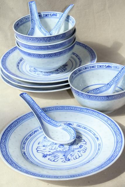 Blue China Plates, Chinese Bowl, Chinese Chinaware, Asian Plates, Chinese Utensils, China Ceramics Blue, China Blue Aesthetic, Chinese Tableware, Chinese Blue And White Porcelain