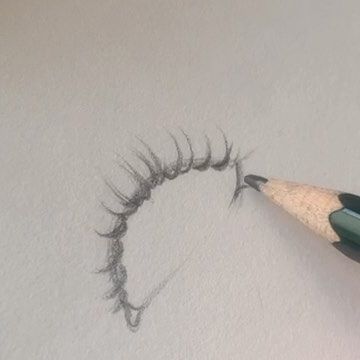 Mayar Alaaeldin on Instagram: "Very simple tutorial for today , will be working on making more videos about this #tutorial #tut #eyelashtutorial #eyelashdrawing #drawing #sketch #tutorials #fyp" How To Draw Lashes, Eye Tut, How To Draw Eyelashes, Feeling Peachy, Eyelashes Tutorial, Lashes Tutorial, Eyelash Tips, Inspiration Painting, Sketches Tutorial