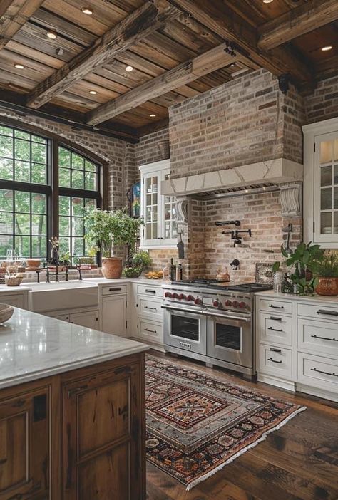 French Style Kitchen, Spanish Style Kitchen, Vacation House, French Country Kitchen, Cozy Farmhouse, House Paint, Cottage Kitchen, Kitchen Style, Kitchen Styling