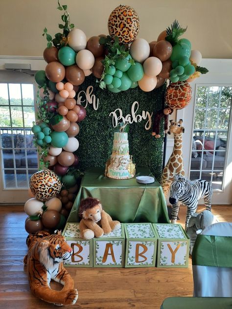 Safari Themed Gender Reveal, Gender Reveal Jungle Theme, Gender Reveal Animal Theme, Safari Theme Gender Reveal Ideas, Zoo Gender Reveal, Baby Shower Ideas Jungle Theme, Jungle Theme Candy Table Ideas, Safari Gender Reveal, Baby Boy Safari Shower Ideas