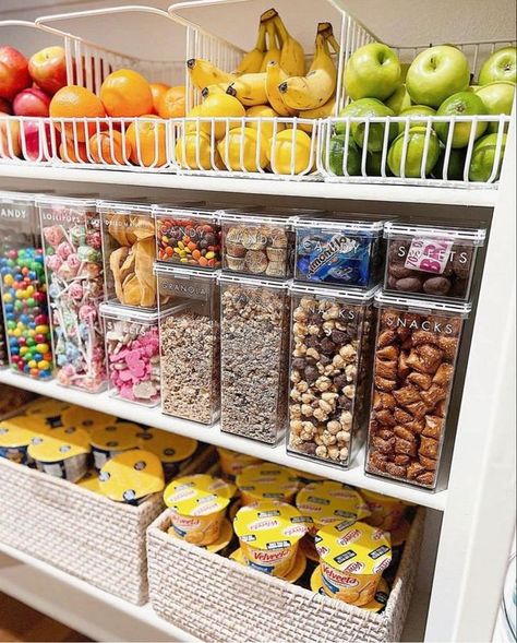 At Home Snack Bar, Pantry Organization For Kids' Snacks, Snack Display Ideas Office, Snack Cupboard Organization, Aesthetic Pantry Organization, Snack Closet, Fridge Snacks, Snack Organization, Snack Cabinet