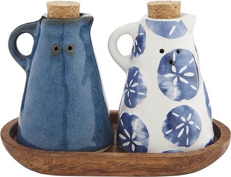 Mud Pie 40250102 Blue Coastal Salt Pepper Set, 3" x 6", Assembled Farmhouse Style Kitchen Decor, Pottery Lessons, Advanced Ceramics, Pottery Handbuilding, Ceramic Platters, Ceramics Pottery Art, Salt Shaker, Clay Art Projects, Ceramics Ideas Pottery