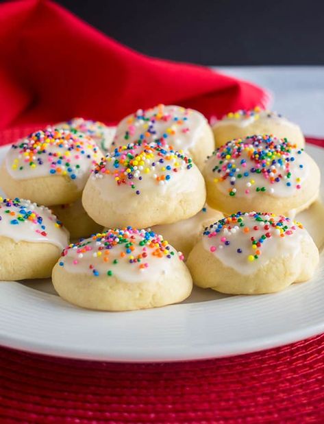 Anisette Cookies, Lofthouse Cookie Recipe, Target Recipes, Lofthouse Sugar Cookies, Lofthouse Cookies, Daisy Sour Cream, Target Food, Anise Cookies, Candy Bar Cookies