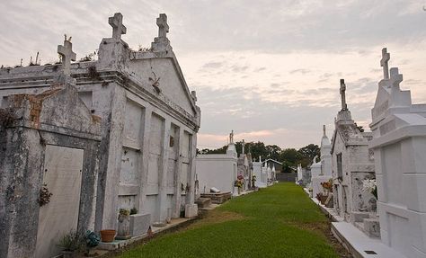 Thibodaux, Louisiana, I Love old above ground cemetaries. Bayou Louisiana, Louisiana Architecture, Thibodaux Louisiana, Louisiana Woman, Louisiana Swamp, Louisiana History, Army Brat, Louisiana Homes, South Louisiana