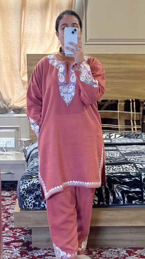 Kashmiri Coord Set, Pheran Kashmiri Dress, Kashmiri Outfit, Kashmiri Outfits For Women, Kashmiri Pheran, Coord Set, Beautiful Dress Designs, Classy Photography, Quick Outfits