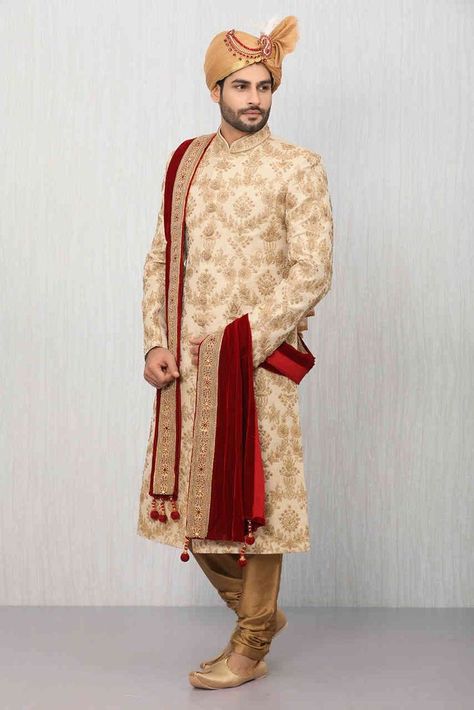 Singal Dulha Pose, Dulha Pose, Designer Sherwani For Men, Marriage Poses, Bride Groom Photoshoot, Men Sherwani, शादी की तस्वीरें, Indian Groom Dress, Indian Bride Poses