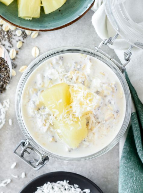 Piña Colada Overnight Oats | Clean Food Crush Pina Colada Overnight Oats, Clean Breakfast, Overnight Oats Healthy, Clean Eating Breakfast, Fresh Pineapple, Unsweetened Coconut Milk, Clean Food Crush, Food Crush, Overnight Oats Recipe