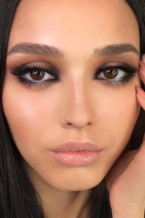 Wedding Dark Makeup, Soft Dark Glam Makeup, Soft Brown Smokey Eye Bridal, Dark Glam Wedding Makeup, Dark Wedding Make Up, Cool Smokey Eye, Smokey Soft Glam, Dark Eyes Makeup Look, Soft Smokey Makeup