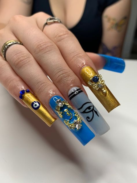 Egyptian Inspired Nails, Egyptian Nails Designs, Egypt Nails, Egyptian Nail Art, Cleopatra Nails, Egyptian Nails, Egyptian Inspired, Pretty Makeup Looks, Blue Acrylic Nails