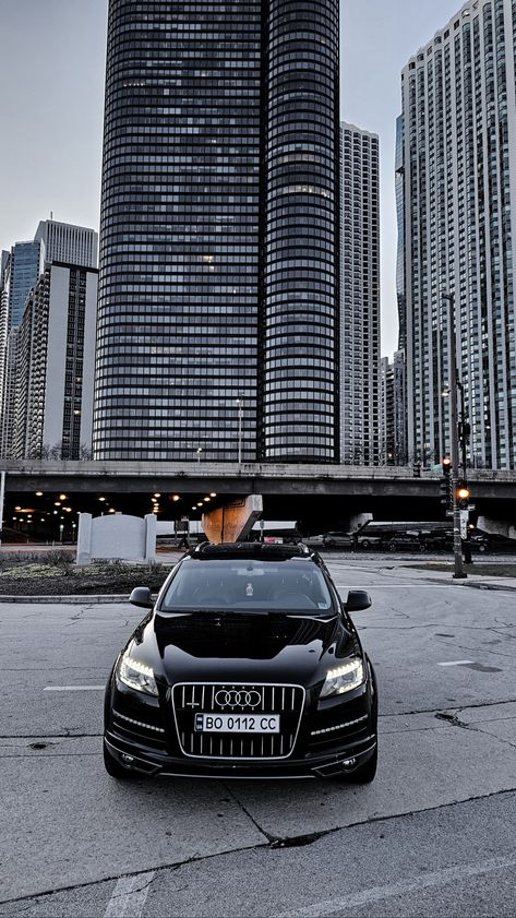 Chicago city Audi Q7 Black, Q7 Audi, Audi Q, Audi Wallpaper, Audi Wagon, Light In Darkness, Audi Q5, Audi Q7, First Car