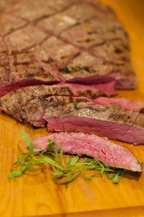 Make Ahead Amazing Skirt Steak Recipe- Mustard marinated skirt steak recipe Ina Garten recipe Marinades for flank steak or skirt steak adapted from (Barefoot Contessa Recipe) #skirtsteak #flanksteak #barefootcontessa Skirt Steak Recipe, Ina Garten Recipe, Steak Fajita Marinade, Steak Marinade For Grilling, Skirt Steak Fajitas, Skirt Steak Marinade, Skirt Steak Tacos, Carne Asada Marinade, Marinated Skirt Steak