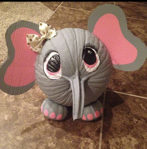 Elephant Pumpkin, Cute Painted Pumpkin Ideas, Disney Pumpkin Painting, Book Character Pumpkins, Decorating Garden, Pumpkin Decorating Diy, Halloween Pumpkin Crafts, Creative Pumpkin Painting, Creative Pumpkin Decorating