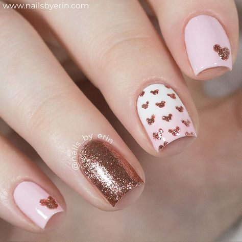 Rose Gold Minnie Mouse Disney nail art by @nails_by_erin Multicolor Nails, Disney Nail Art, Disneyland Nails, Nails Disney, Mouse Nails, Mickey Mouse Nails, Disney Inspired Nails, Disney Acrylic Nails, Minnie Mouse Nails