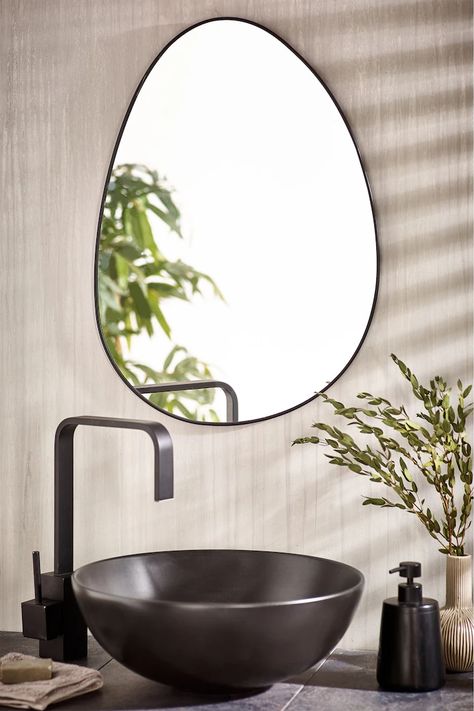 Pebble Bathroom, Black Powder Room, Pebble Wall, Black Bathroom Mirror, Powder Room Mirror, Hall Mirrors, Bathroom Wall Mirror, Bathroom Plan, Tiled Hallway