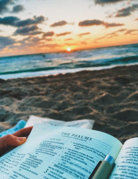 Summer Christian Aesthetic, Christian Surfer Aesthetic, Beach Walks Aesthetic, Christian Summer, Christian Beach Aesthetic, Christian Life Aesthetic, Bible At The Beach, Bible On The Beach Aesthetic, Sunset Bible Study