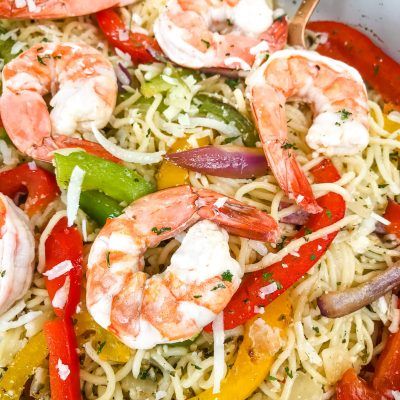 Copycat Olive Garden Shrimp Scampi Olive Garden Shrimp Scampi, Recipe For Shrimp Scampi, Best Shrimp Scampi Recipe, Olive Garden Recipe, Shrimp Scampi Pasta Recipes, Red Lobster Shrimp, Recipe For Shrimp, Fish Meals, Shrimp Scampi Pasta