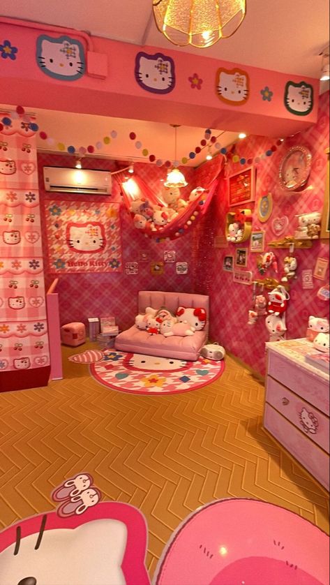 Rooms Hello Kitty, Bedroom Hello Kitty, Room Ideas Hello Kitty, Sanrio Room Decor, Hello Kitty Room, Hello Kitty Baby Shower, Sanrio Room, Kitty Room, Hello Kitty Room Decor