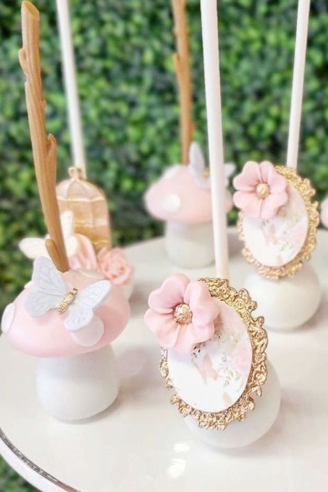 Enchanted To Meet You Baby Shower Cake, Enchanted Forest Baby Shower Theme Girl, Fairy Cake Pops, Enchanted Forest Baby Shower Theme, Forest Baby Shower Theme, Enchanted Forest Cake, Baby Shower Goodie Bags, Baby Cake Pops, Enchanted Forest Baby Shower