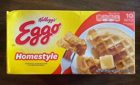 🆓 Kellogg's Eggo Homestyle Waffles 🧇 Taste 👅 really great 👍 when they are Free 🎉 Thank you 🙏 very much #Kellogg’s Eggo 🍳 😋 #freestuff #freebies #samples #free Freeze Pancakes, Eggo Waffles, Frozen Waffles, Frozen Breakfast, Homemade Waffles, Breakfast Waffles, Hazelnut Spread, Quick And Easy Breakfast, Convenience Food