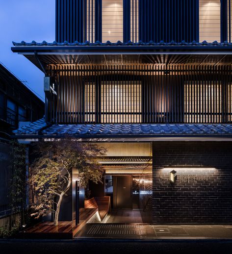 Tokyo Neighborhoods, Range Design, Japanese Hotel, Hotel Facade, Japan Hotel, Design Japonais, Hotel Exterior, Dream Hotels, Japanese Interior Design