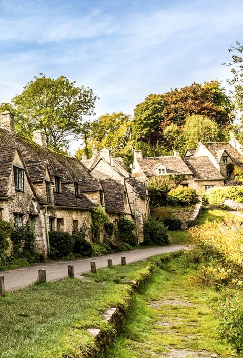 Vila Medieval, Arlington Row, Cotswolds Cottage, English Village, Destination Voyage, Beautiful Villages, English Cottage, English Countryside, The Village