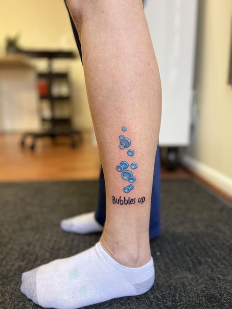 BuffettNews - Jimmy Buffett | Gave a birthday present to myself this week | Facebook Jimmy Buffett Bubbles Up Tattoo, Bubbles Up Tattoo, Jimmy Buffet Tattoo Ideas, Jimmy Buffet Tattoo, Jimmy Buffett Tattoo Ideas, Jimmy Buffett Tattoo, Needle Phobia, Jimmy Buffett Quotes, Parrot Tattoo