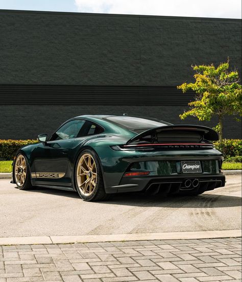 Gt3 Touring, Porsche Gt, Cool Car Pictures, Exotic Sports Cars, Dodge Viper, Porsche Cars, Pretty Cars, Top Cars, Future Car