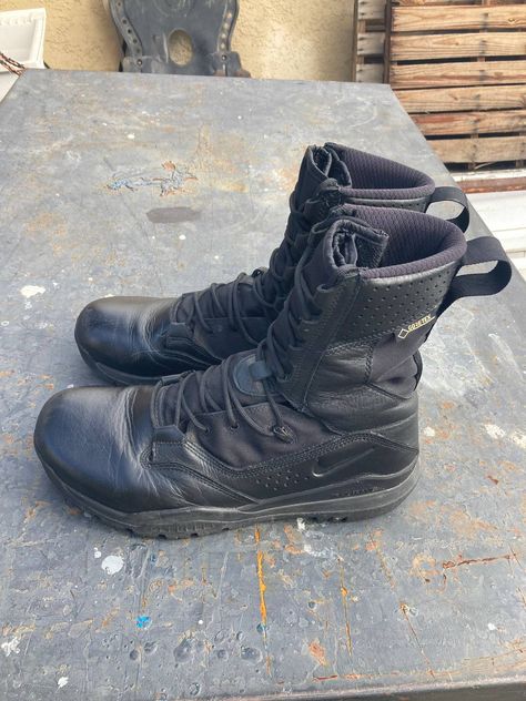 Nike Nike SFB Field 2 8" GORE-TEX Tactical Boot Black AQ1199-001 Nike Sfb, Military Style Boots, Tactical Boots, Men's Footwear, Military Fashion, Gore Tex, All Black Sneakers, Black Boots, Combat Boots