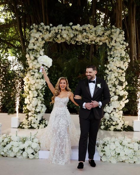 Rachel Santana | Been wanting to share this for so long 🤍 when I said yes to the dress! This was the first dress I tried on at @galialahav and nothing I… | Instagram Rachel Santana, Said Yes To The Dress, Bridal Era, I Said Yes, Classy Wedding, Yes To The Dress, I Love It, I Said, I Tried