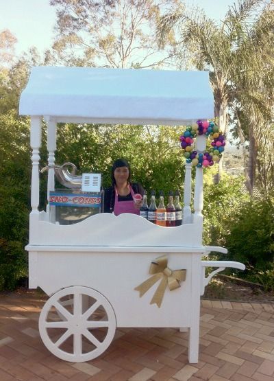 Diy Snow Cone Stand, Snow Cone Sign Ideas, Snow Cone Cart, Snow Cone Machine Parties, Snow Cone Stand Aesthetic, Food Cart Business, Vintage Carts, Snack Machine, Snow Cone Stand