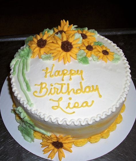 9" 3 layer marble cake with raspberry Buttercream filling, vanilla buttercream frosting. Fondant sunflowers. Sunflower Cake Ideas Birthday, Sunflower Cake Ideas, Cakes With Names, Sunflower Birthday Cakes, Frosting Fondant, Yellow Wedding Cake, Sunflower Cake, Birthday Cake Writing, Sunflower Birthday