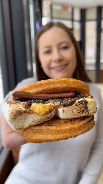 Best Date Food | Chicago Food, News & Things To Do on Instagram: "Have you ever had a Churro S’more?! Yesterday was National S’mores Day! 😍
.
@churrofactory_xurro makes some of Chicago’s best churros, including these S’mores Churro Sandwiches! They have three locations in Chicago:
.
📍North Center: 3927 N Lincoln Ave
📍Logan Square: 3755 W. Armitage Ave
📍Pilsen: 2214 S. Wolcott Ave
.
Send this to someone who loves churros or s’mores!
.
.
.
#chicago #chicagofood #chicagofoodie #chicagogram 
#chicagodesserts #churros #smores #bestofchicago" Chicago Desserts, Date Food, Date Recipes, Chicago Food, Good Dates, Have You Ever, Lincoln, Sandwiches, Things To Do