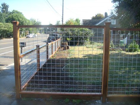 Wood Frame Wire Fence Ideas Wire Fence Panels, Hog Wire Fence, Welded Wire Fence, Metal Fence Posts, Wire Mesh Fence, Cheap Fence, Concrete Fence, Horizontal Fence, Mesh Fencing