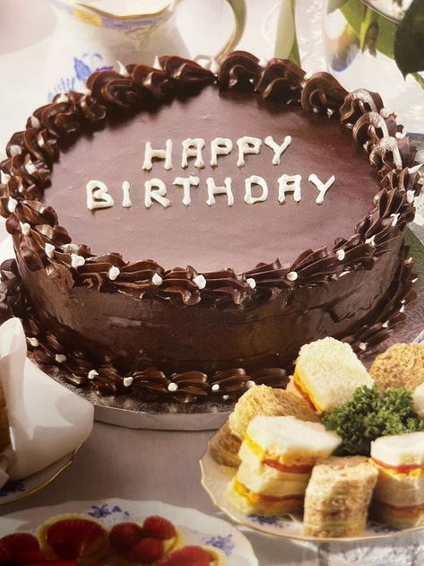 Chocolate Cake With Name, Birthday Chocolate Cake, Happy Birthday Chocolate Cake, Birthday Cake Writing, Inside Cake, Chocolate Birthday Cake, Chocolate Cake Designs, Cake Writing, Birthday Chocolate