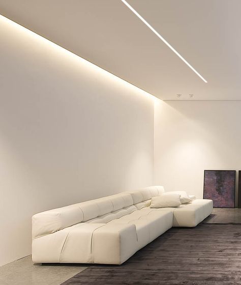 Design Controsoffitto, Strip Lighting Ceiling, Cove Lighting Ceiling, Led Aluminum Profile, Led Profile, House Ceiling Design, Cove Lighting, Ceiling Design Modern, Strip Led